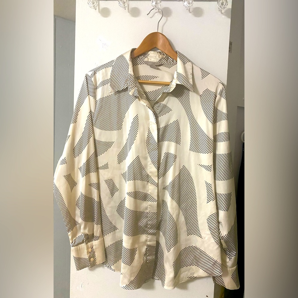 H&M button up blouse